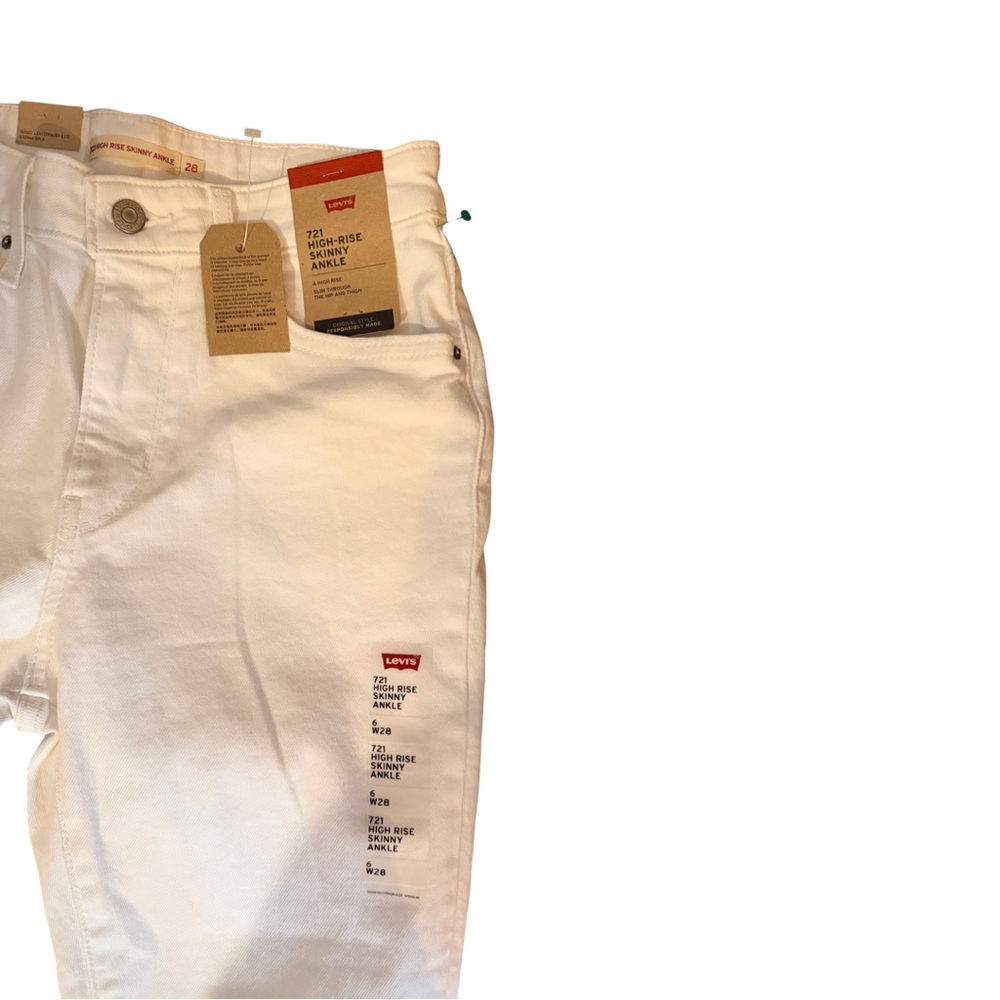 Levi Strauss ‎ 721 High Rise Skinny Ankle Jeans White Distressed Raw Hem Size 28 - Picture 3 of 7